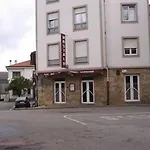 Valadares 게스트하우스 2*