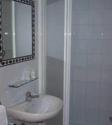 Valadares Gasthof 2*